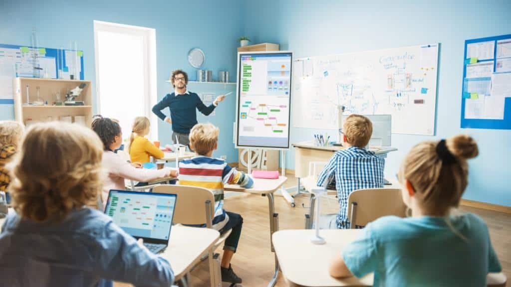 Applikációk történelemórára: így taníts digitálisan!