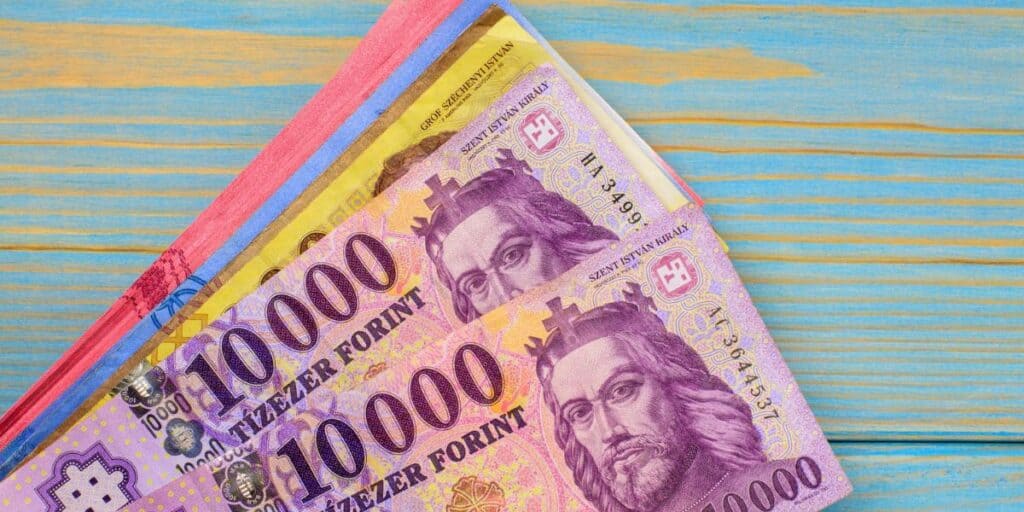 Mutatjuk, mennyivel nő idén a diplomás gyed
