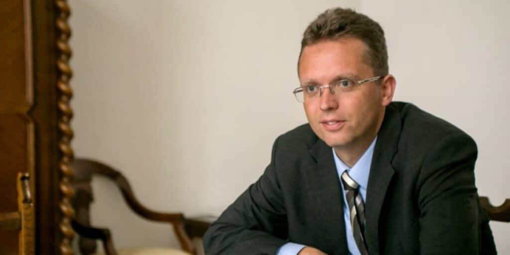 Erősíti a versenyképességet az egyetemi modellváltás