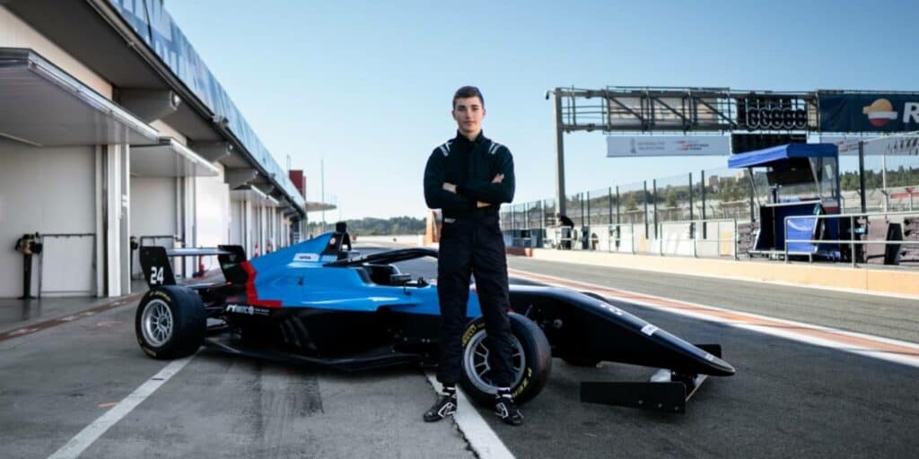A Hungarian Motorsport Academy versenyzője, Hideg Ádám a Formula–4-ben folytatja