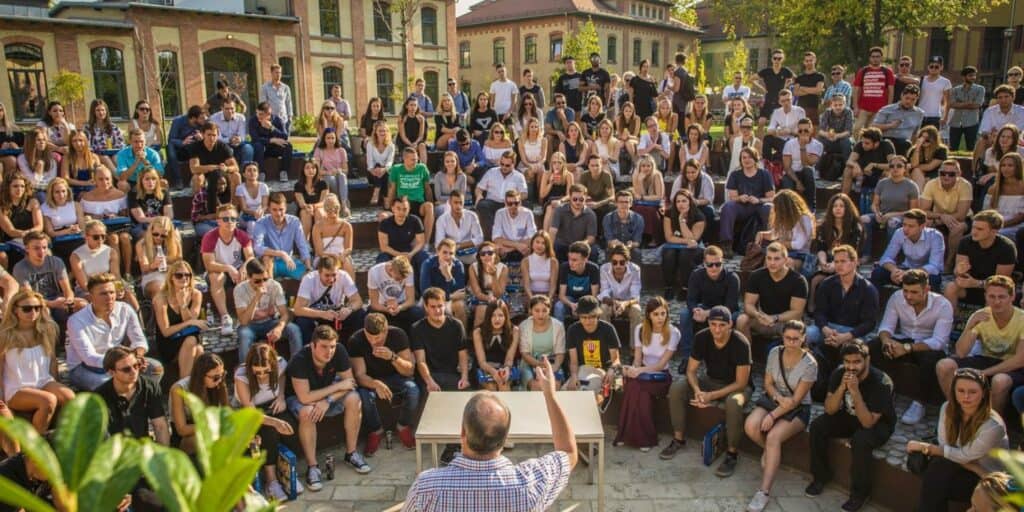A vízummoratórium után mindenki megkezdhette a félévet a keresztféléves képzéseken