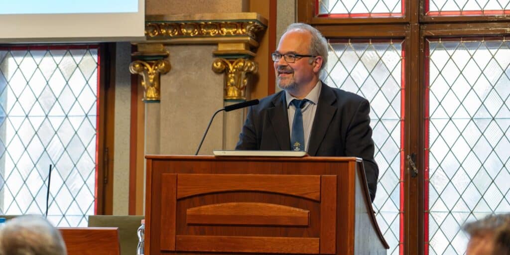 A biotechnológia mestereit képzik a Pázmányon – interjú Cserey Györggyel, a Pázmány ITK dékánjával