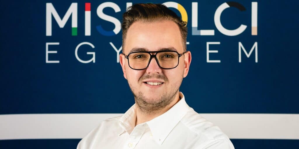 Fontos volt nagyon álmodni és lépéseket tenni érte – interjú Erdei Lászlóval, a Miskolci Egyetem osztályvezetőjével