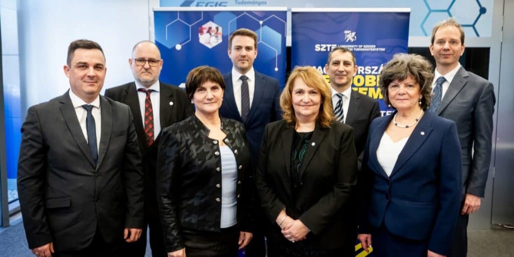 Elindul az SZTE–Egis Ipari Partnerségi Tanszék – Új fejezet a gyógyszerészképzésben