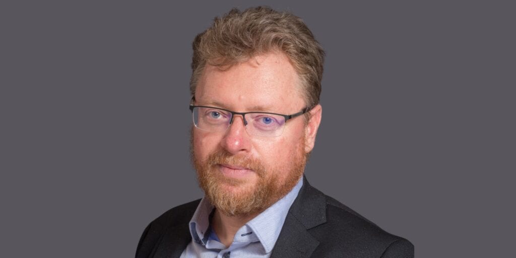 A jogi képzést is lehet gyakorlatorientáltan csinálni – interjú Barabás Tamással, a Cataphractos Compliance Auditors Kft. tulajdonos-ügyvezetőjével