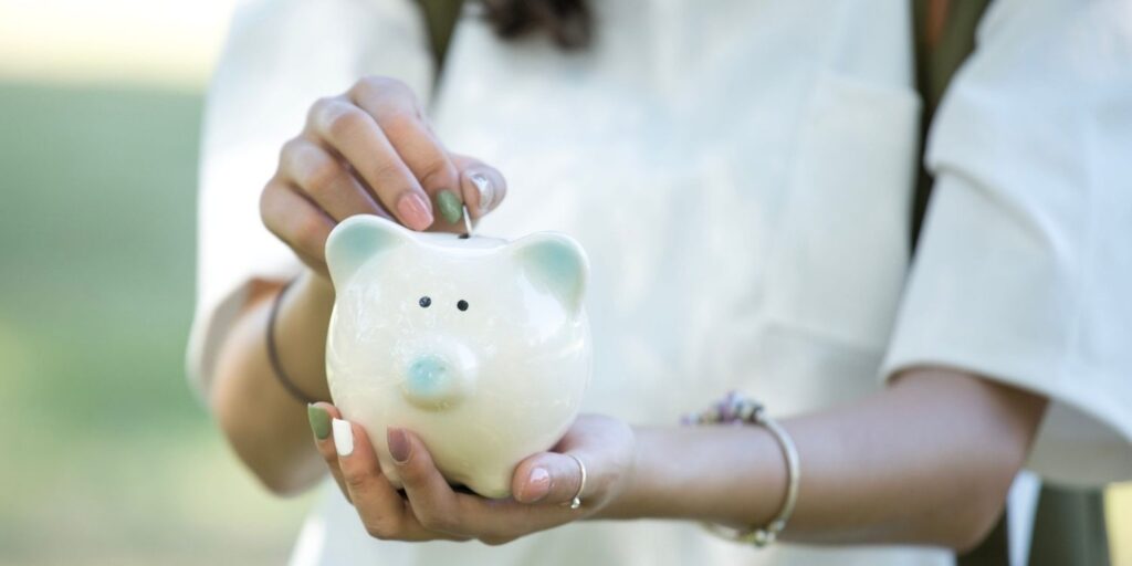 Spórolni ciki vagy menő? – A Z-generáció és a pénz